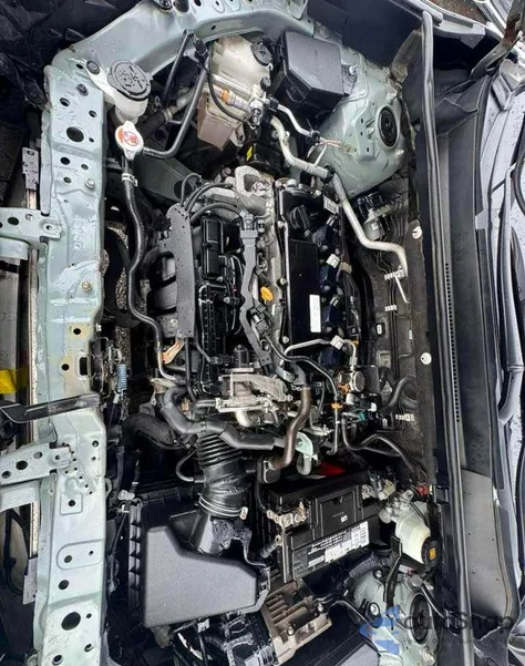 2021 Toyota Rav4 Xle from USA, damaged, VIN 2T3W1RFV5MW161282